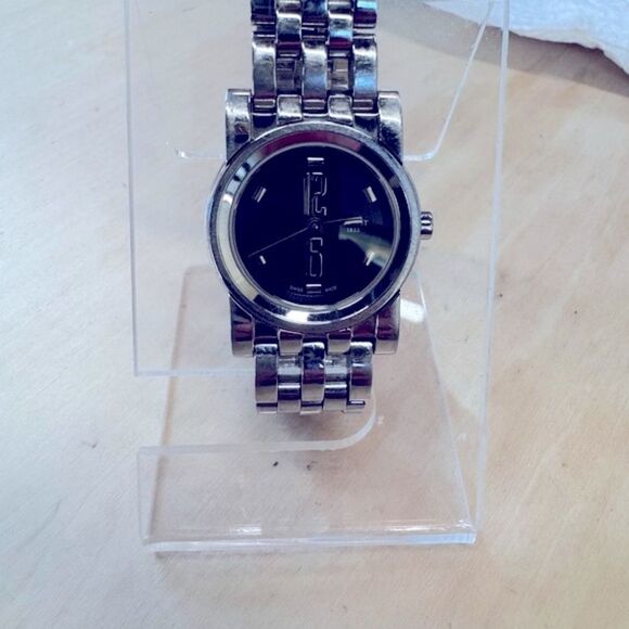 TISSOT T classic 1853 Quartz Wristwatch T030 009 A new battery - Picture 7 of 17